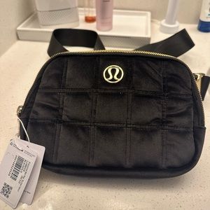Lululemon black velvet belt bag